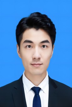 刘超(1).jpg 刘超(1).jpg