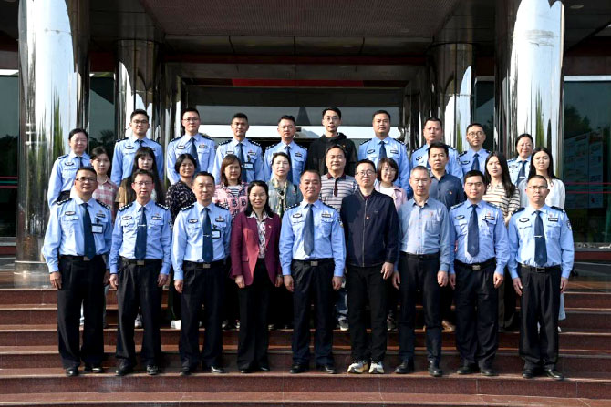 dj0318-11.jpg dj0318-11.jpg